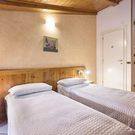 Отель Casa Hellen Monteforte d'Alpone Экстерьер фото