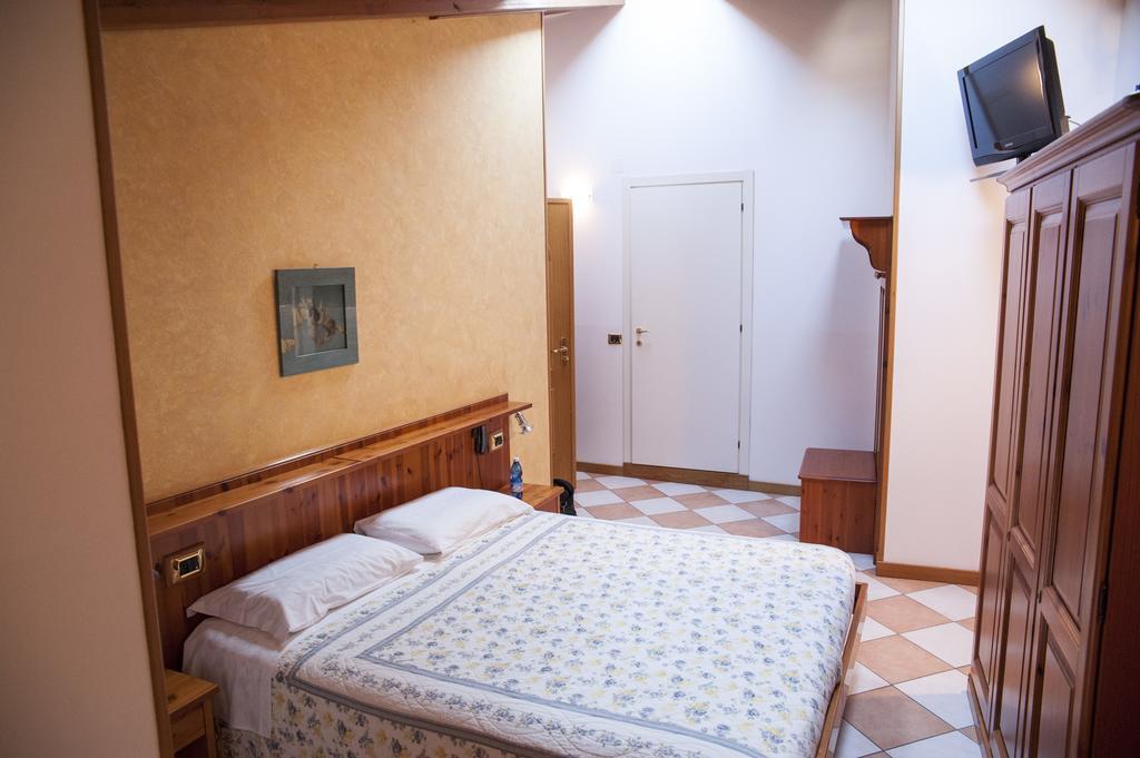 Отель Casa Hellen Monteforte d'Alpone Экстерьер фото