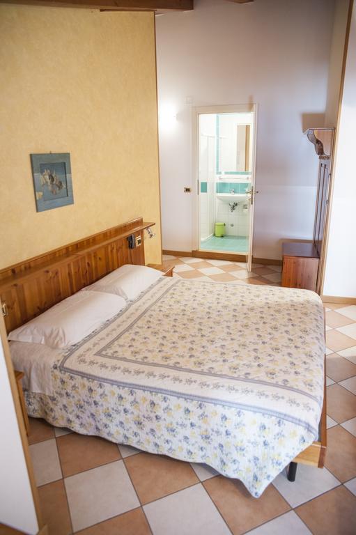 Отель Casa Hellen Monteforte d'Alpone Экстерьер фото