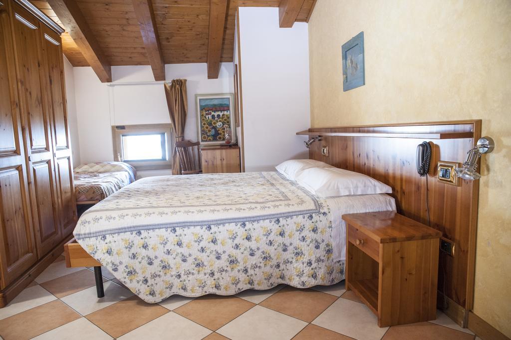 Отель Casa Hellen Monteforte d'Alpone Экстерьер фото
